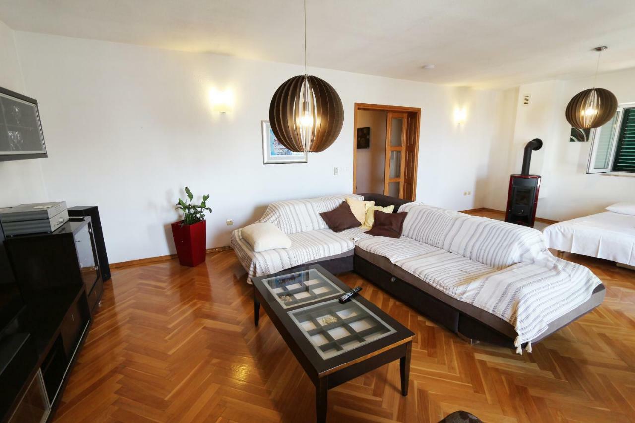 House Lipo Hotel Makarska Exterior foto